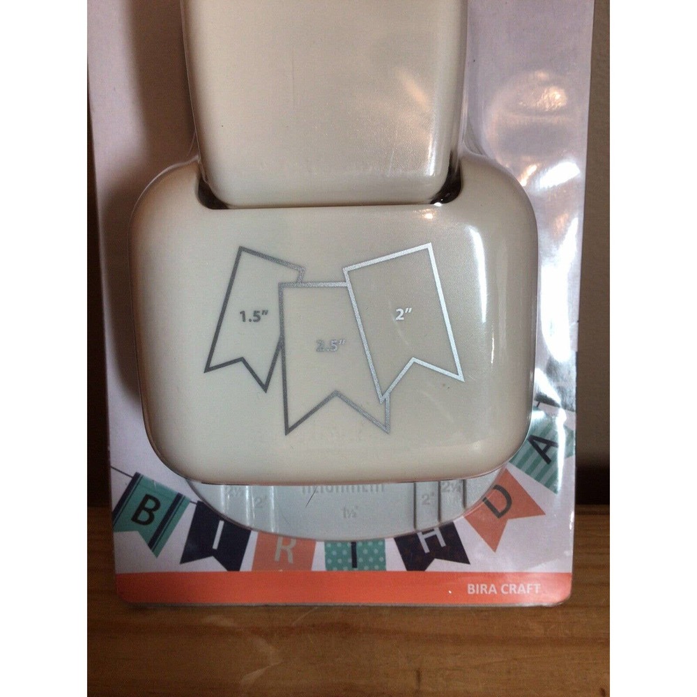 Bira 1.5",2", 2.5" Banner Shape Lever Action Craft Punch for Paper Crafting NEW - Picture 3 of 7